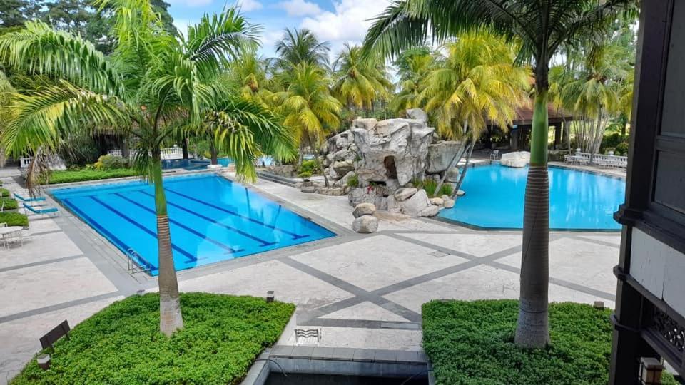 Pulai Spring Resort Kampung Kangkar Pulai Exterior foto